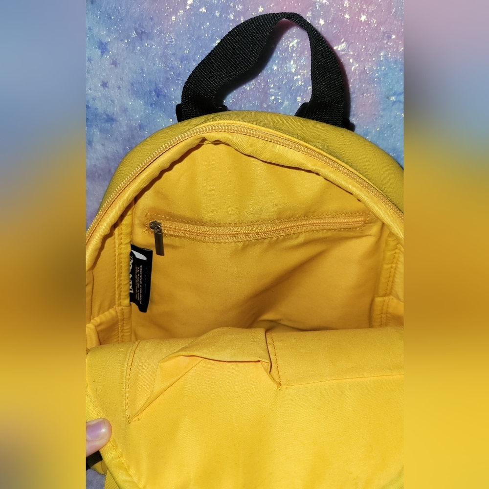 Pikachu Pokémon Backpack - Picture 4 of 7